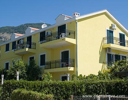 TM apartmani, Magán szállás a községben Bijela, Montenegró